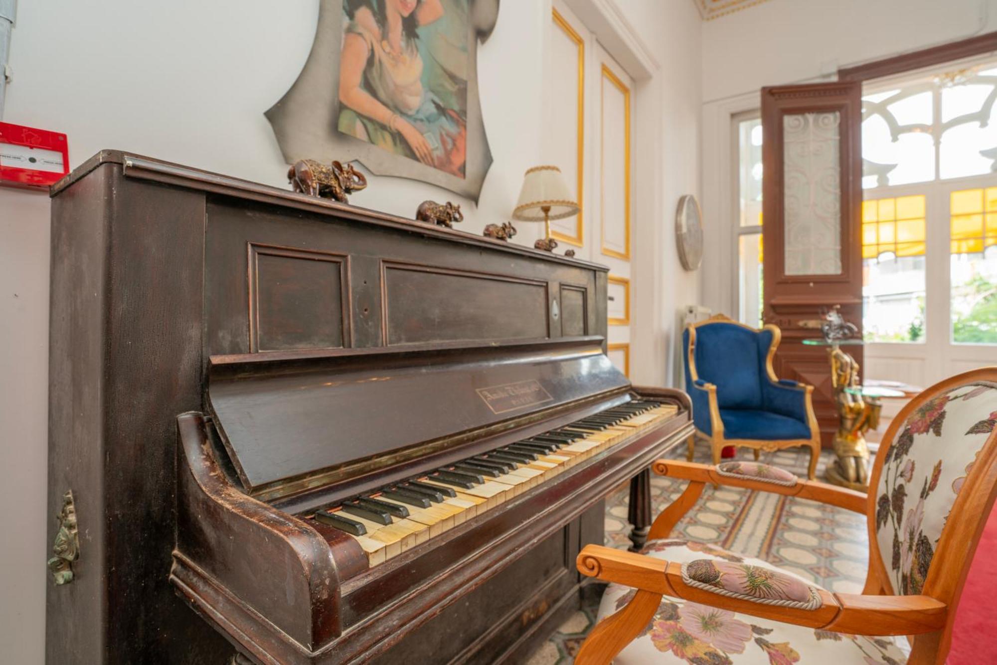 Kensington Prince'S Island Historical Mansion Prinseøyene Eksteriør bilde