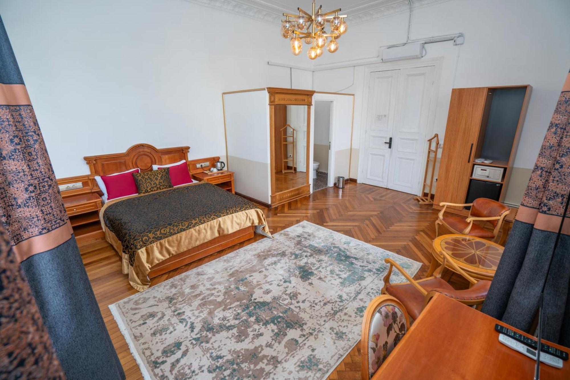 Kensington Prince'S Island Historical Mansion Prinseøyene Eksteriør bilde
