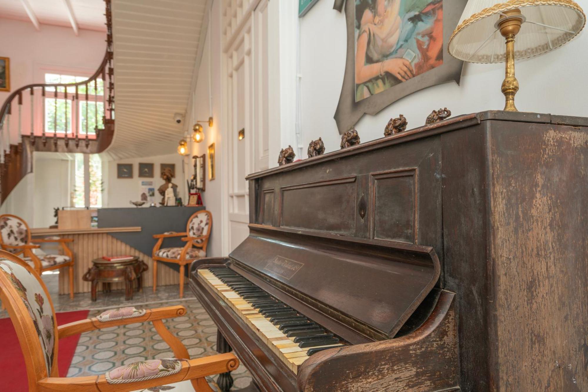 Kensington Prince'S Island Historical Mansion Prinseøyene Eksteriør bilde